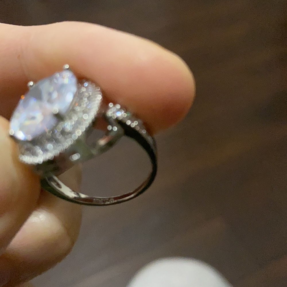 NEW Gorgeous Stamped 925 Silver Big stone Ring - Picture 5 of 5